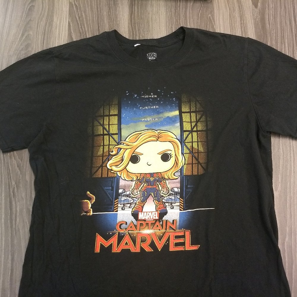 CAPTAIN MARVEL T-SHIRT - Pop Tees - Funko - Chibi - Comics MCU Tee Shirt